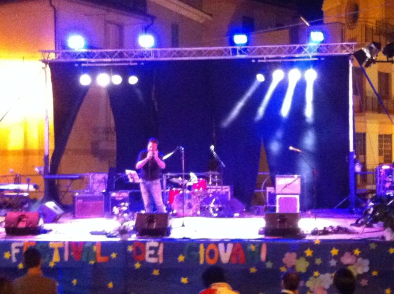 Cantante Palco Pescara