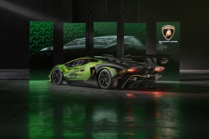 Lamborghini-Essenza-SCV12-1